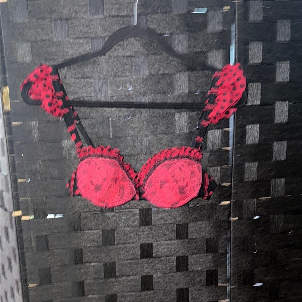 Red and Black Ruffled Underwire Bra